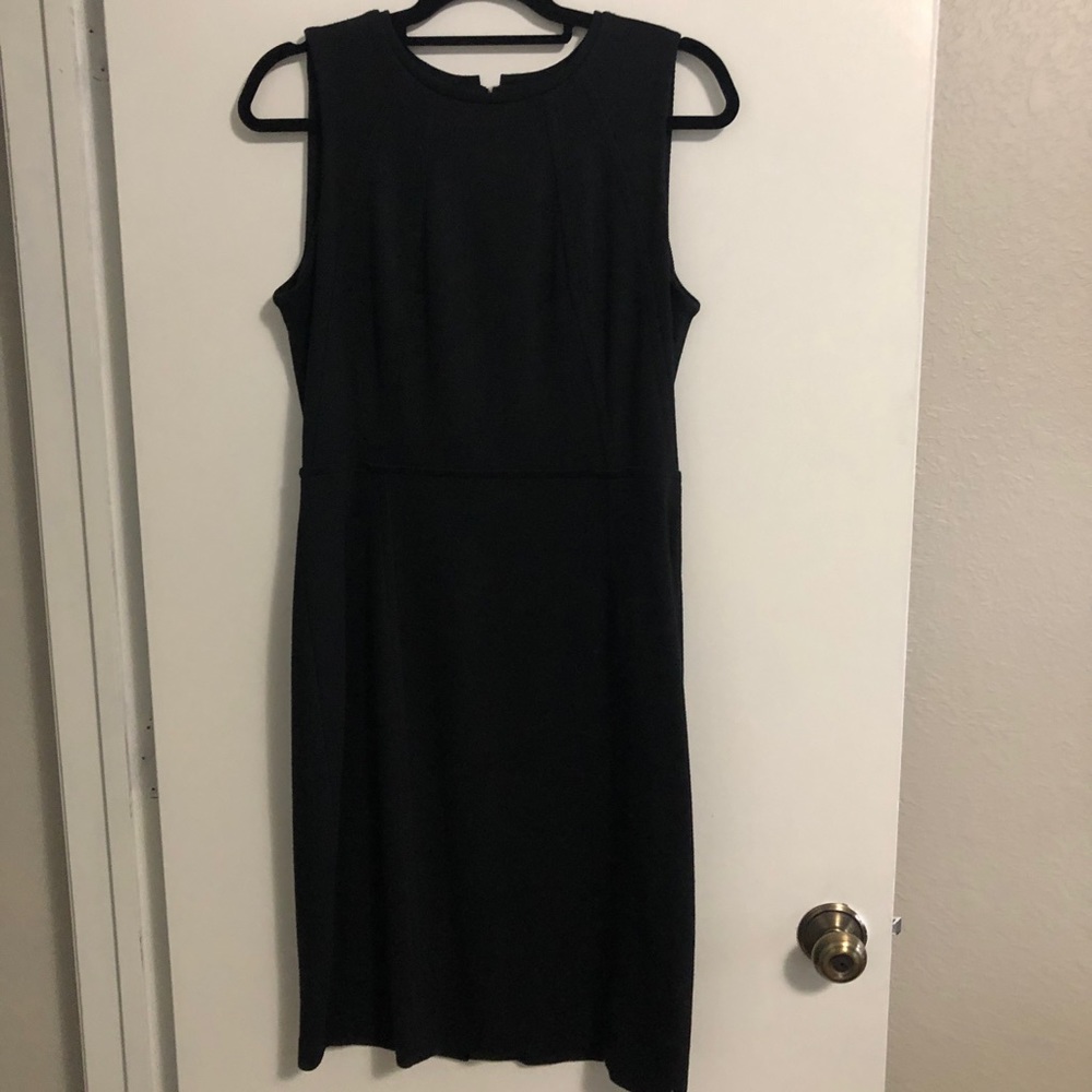 Sleeveless black dress